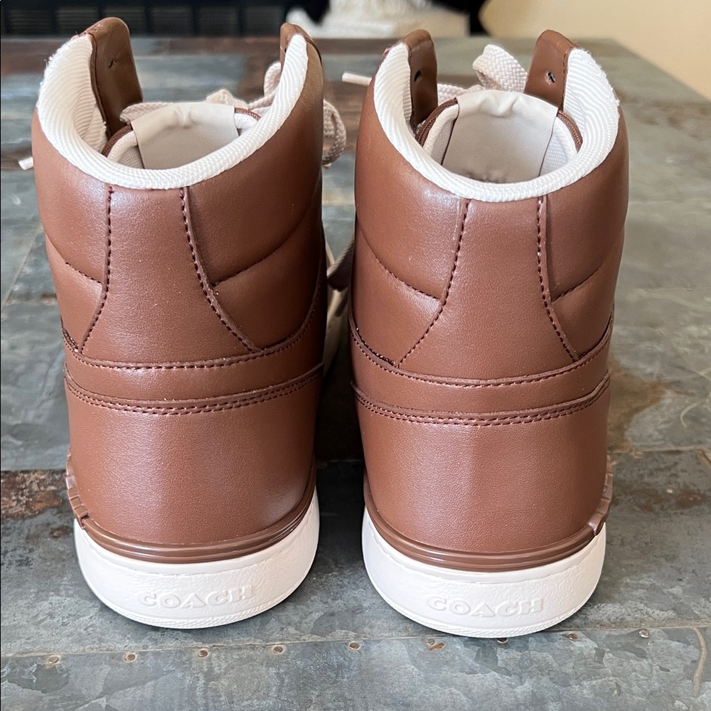 NWOT Coach | Clip Court High Top Signature Canvas Sneakers | Size 13 - Picture 4 of 15